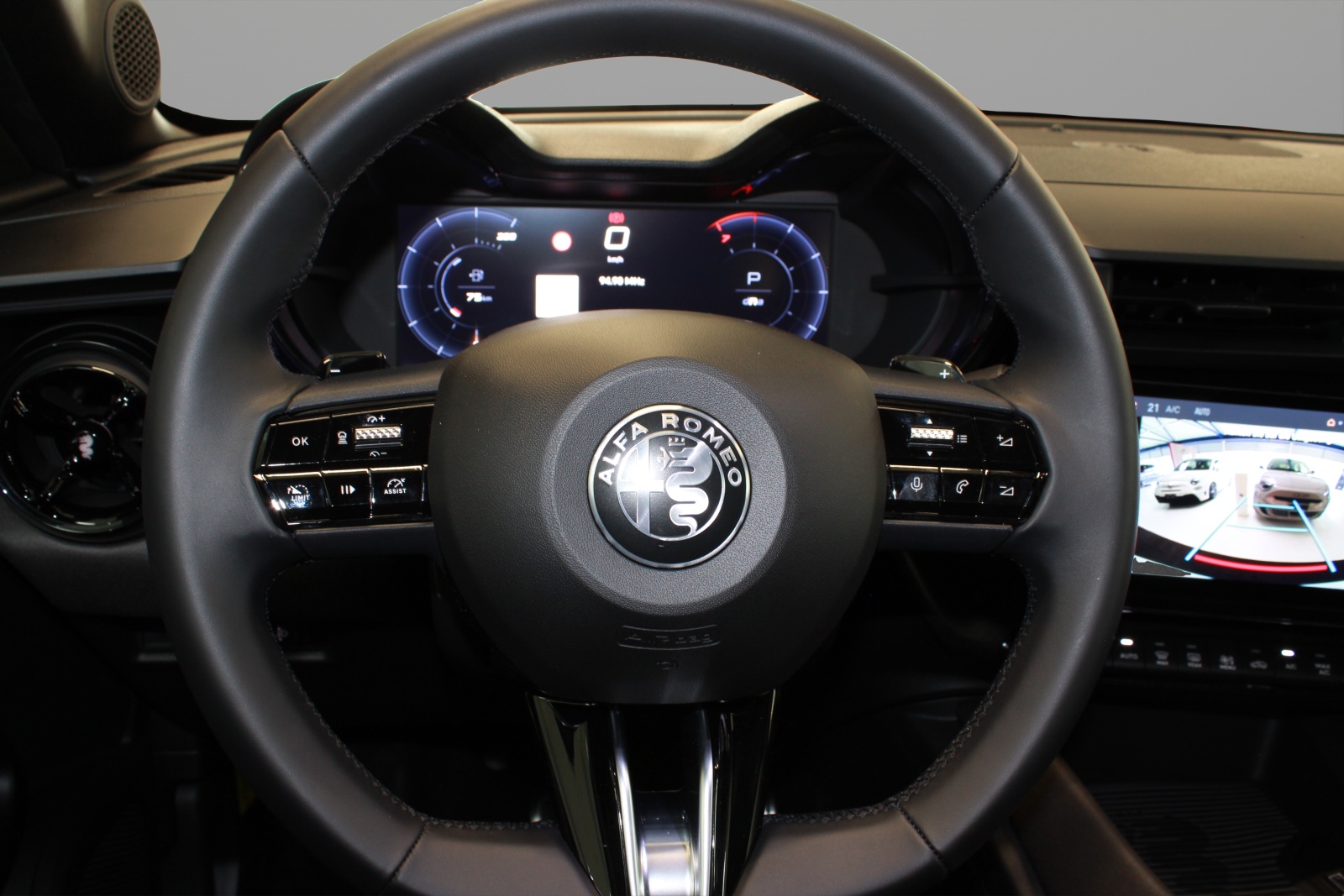 ALFA ROMEO Junior 1.2 48V Hybrid Speciale-image-7