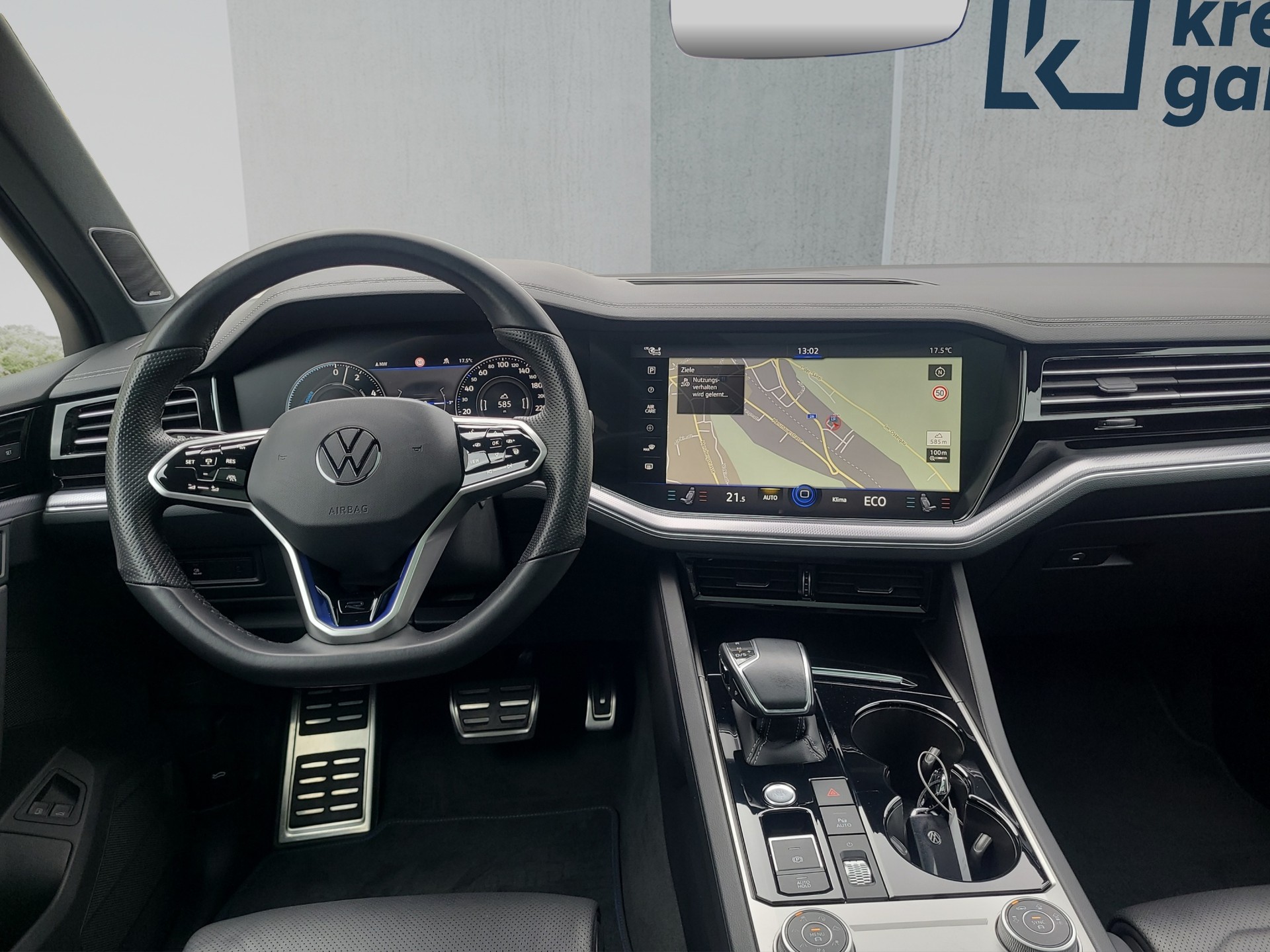 VW Touareg 3.0 TSI eHybrid R Tiptronic-image-7