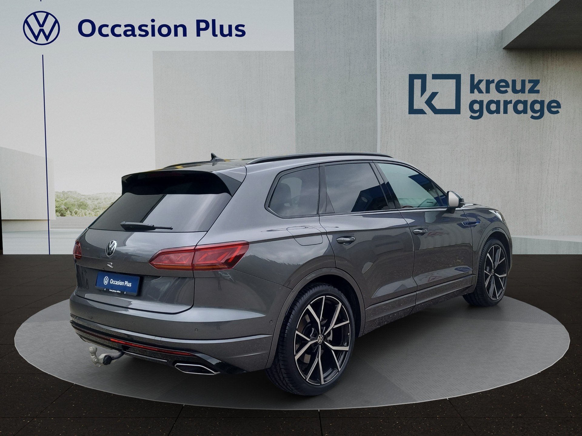 VW Touareg 3.0 TSI eHybrid R Tiptronic-image-2