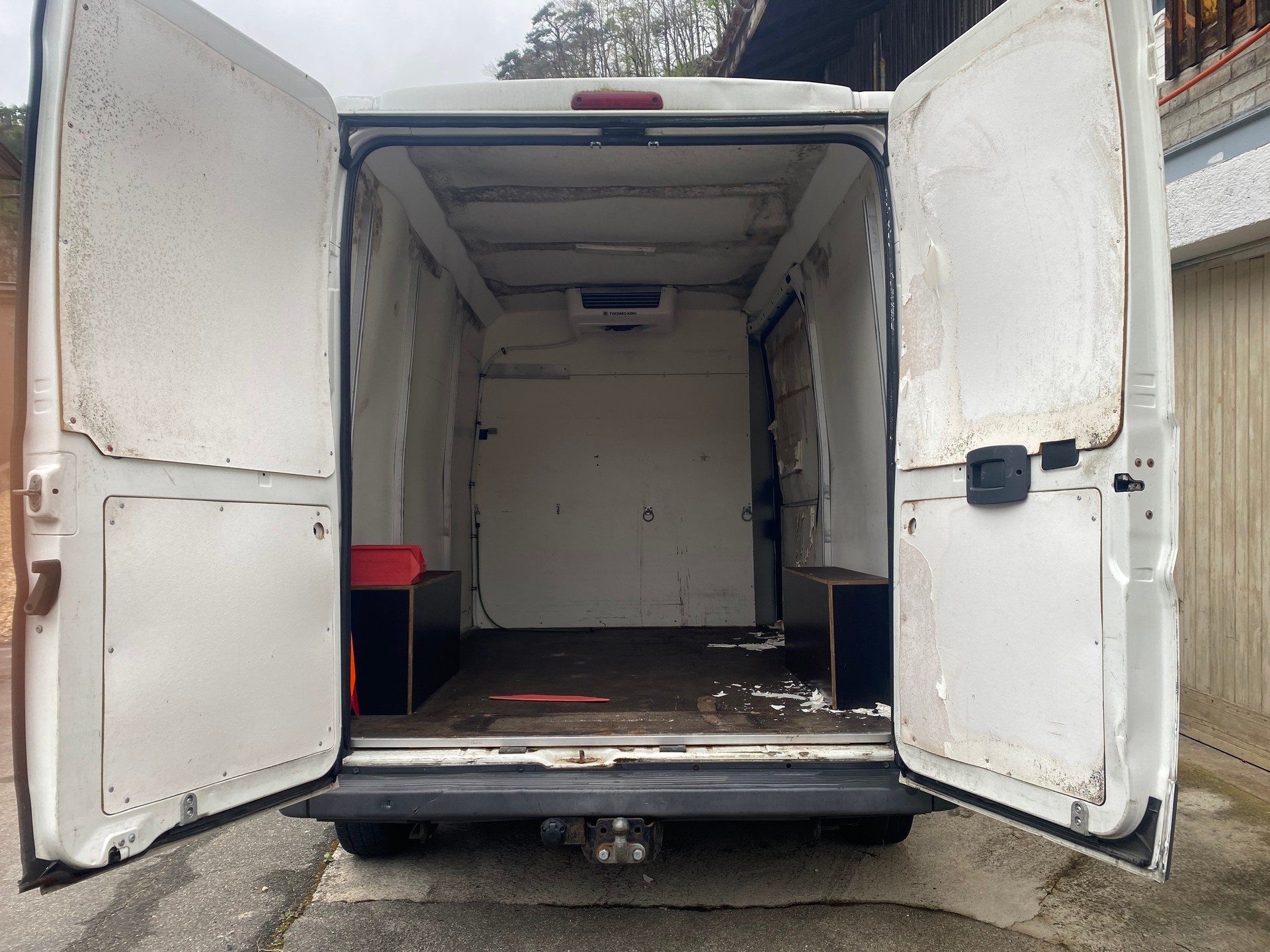 PEUGEOT Boxer 2.2 HDI 335 L2H2-image-4