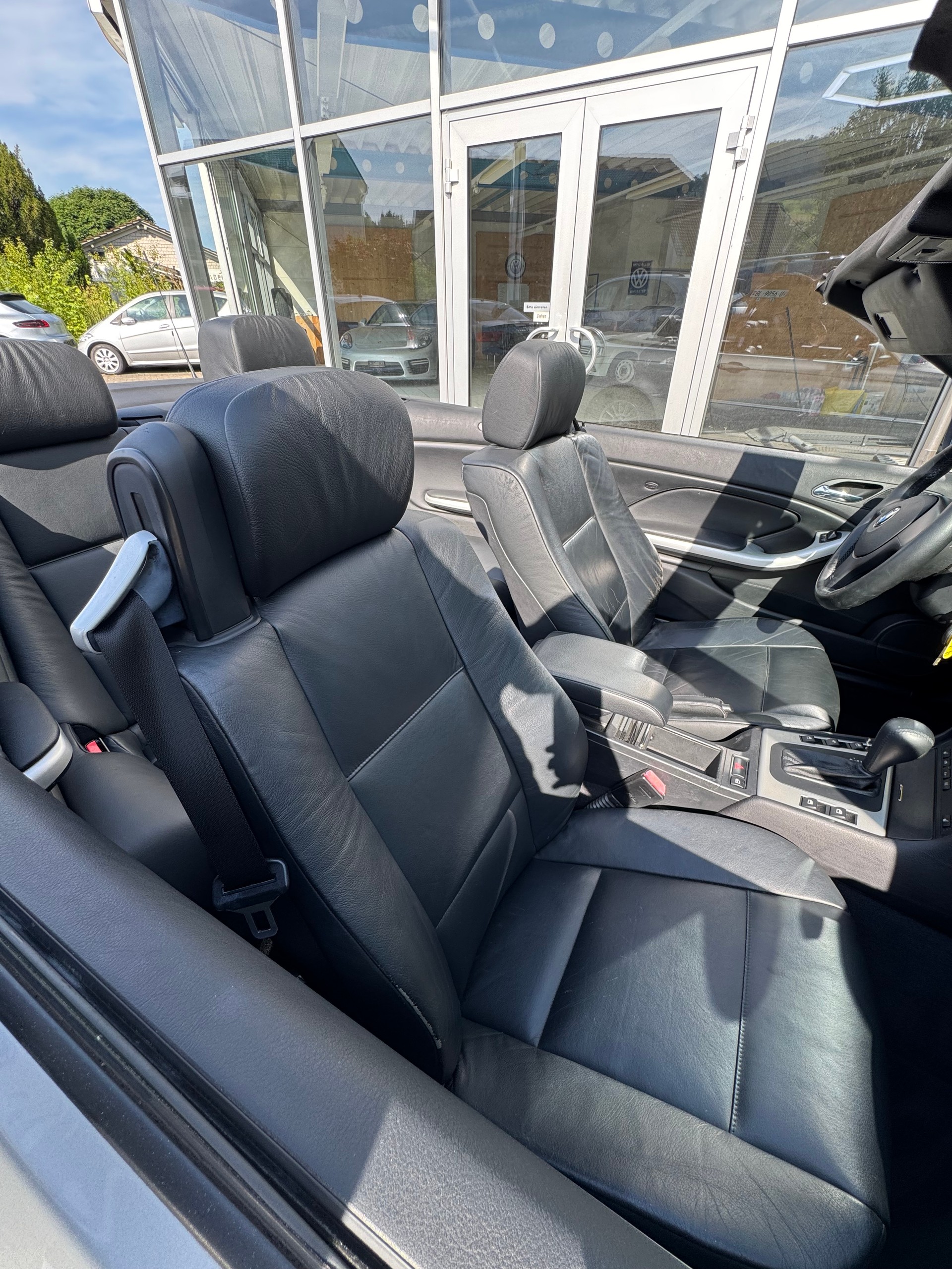 BMW 318Ci Cabriolet-image-7