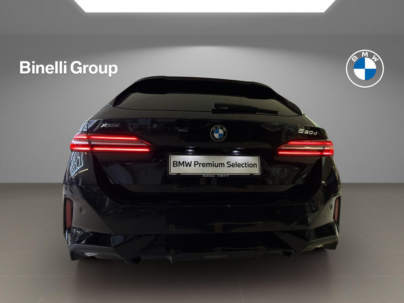 BMW 520d xDrive Touring M Sport-image-3