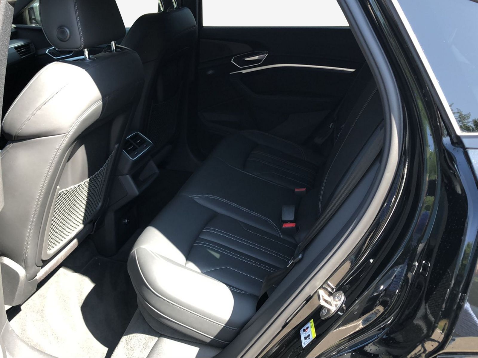 AUDI e-tron 50 Sportback Advanced quattro-image-7