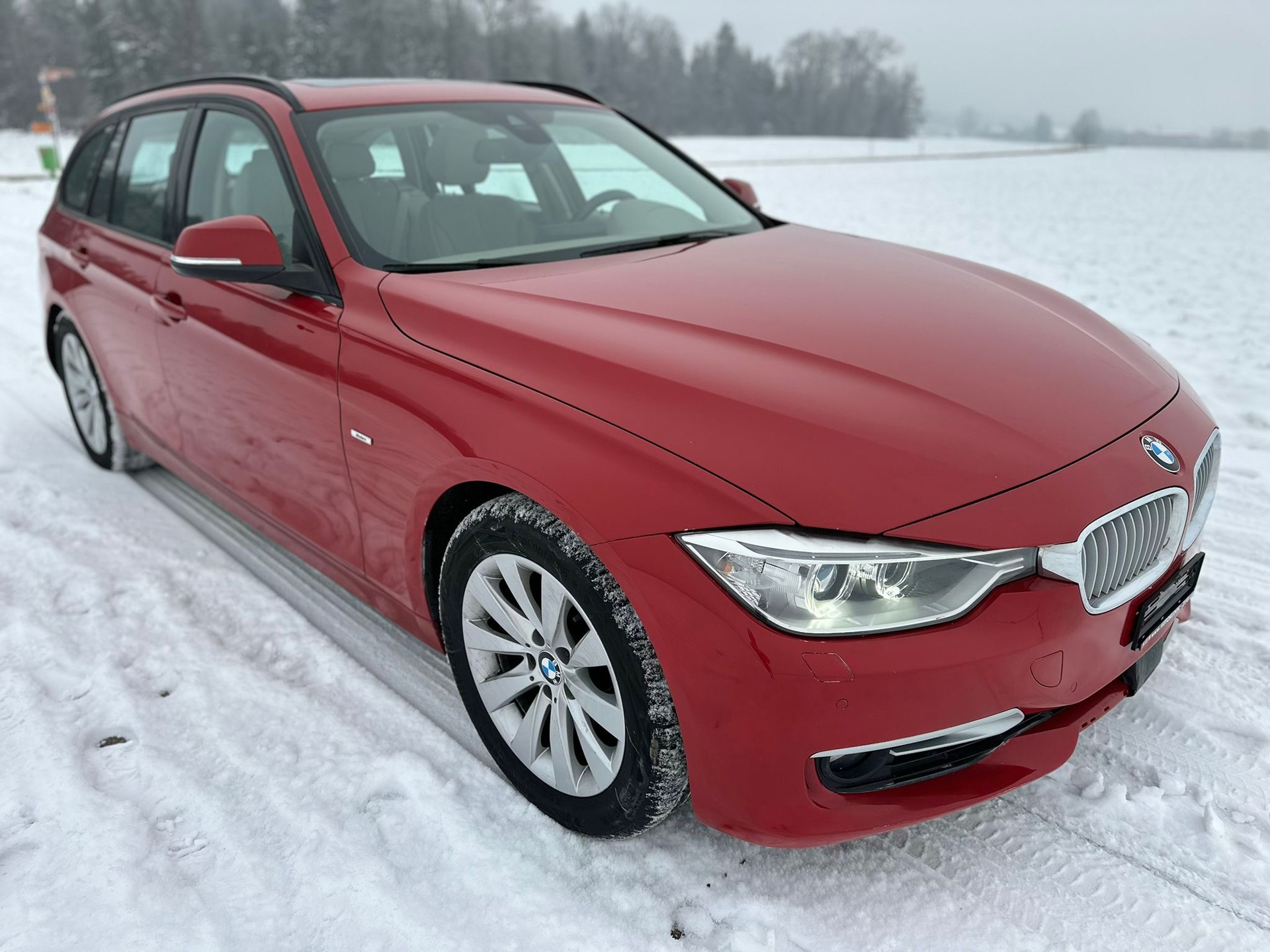 BMW 330d Touring Sport Line Steptronic-image-3