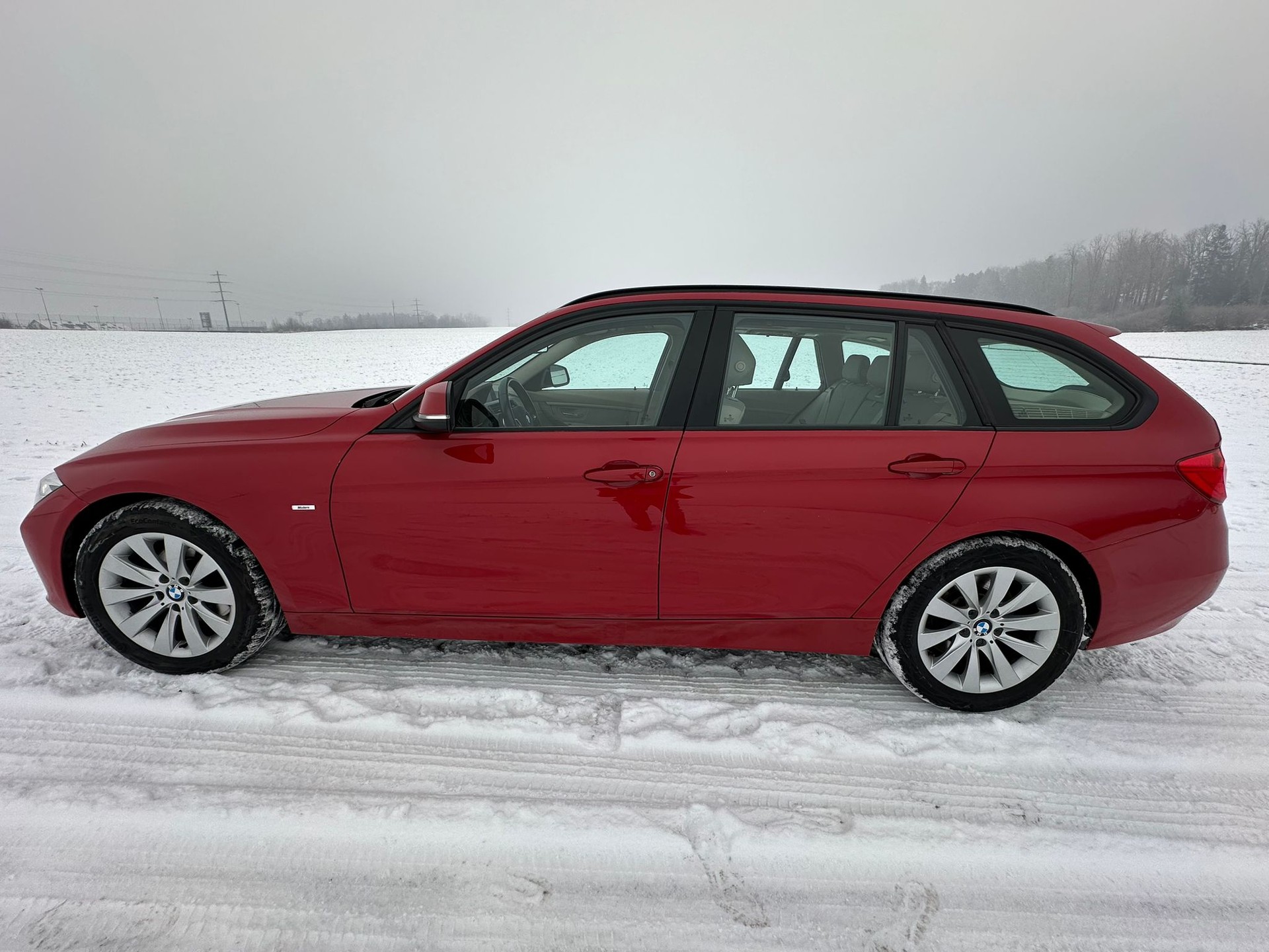 BMW 330d Touring Sport Line Steptronic-image-8