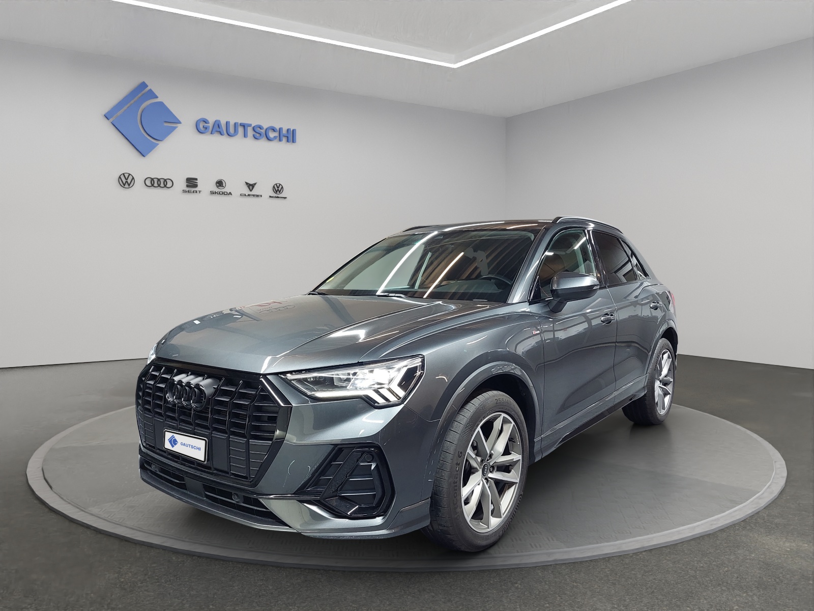 AUDI Q3 35 TDI S line quattro S-tronic-image-0