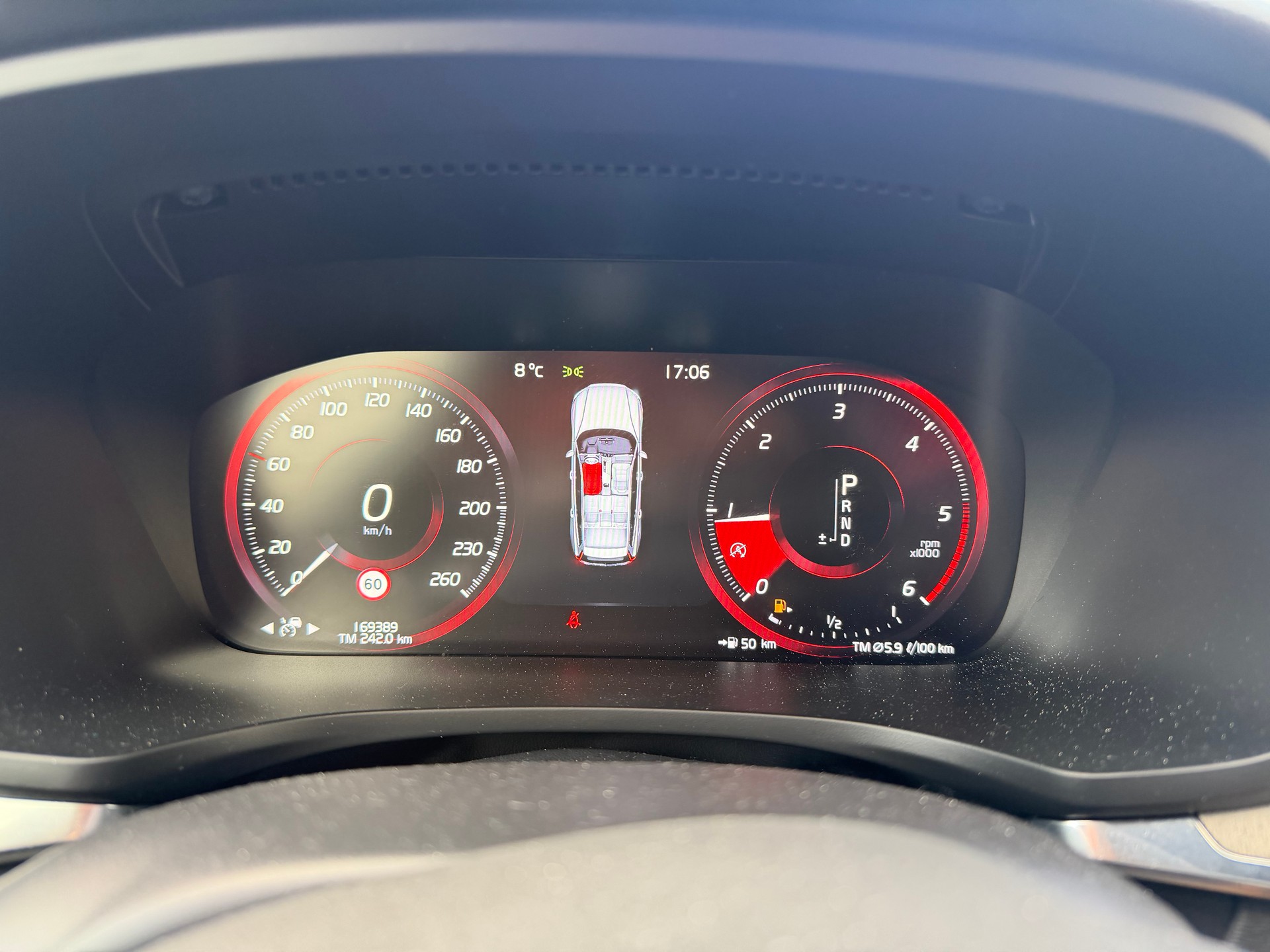 VOLVO V60 D3 AWD Momentum Geartronic-image-7