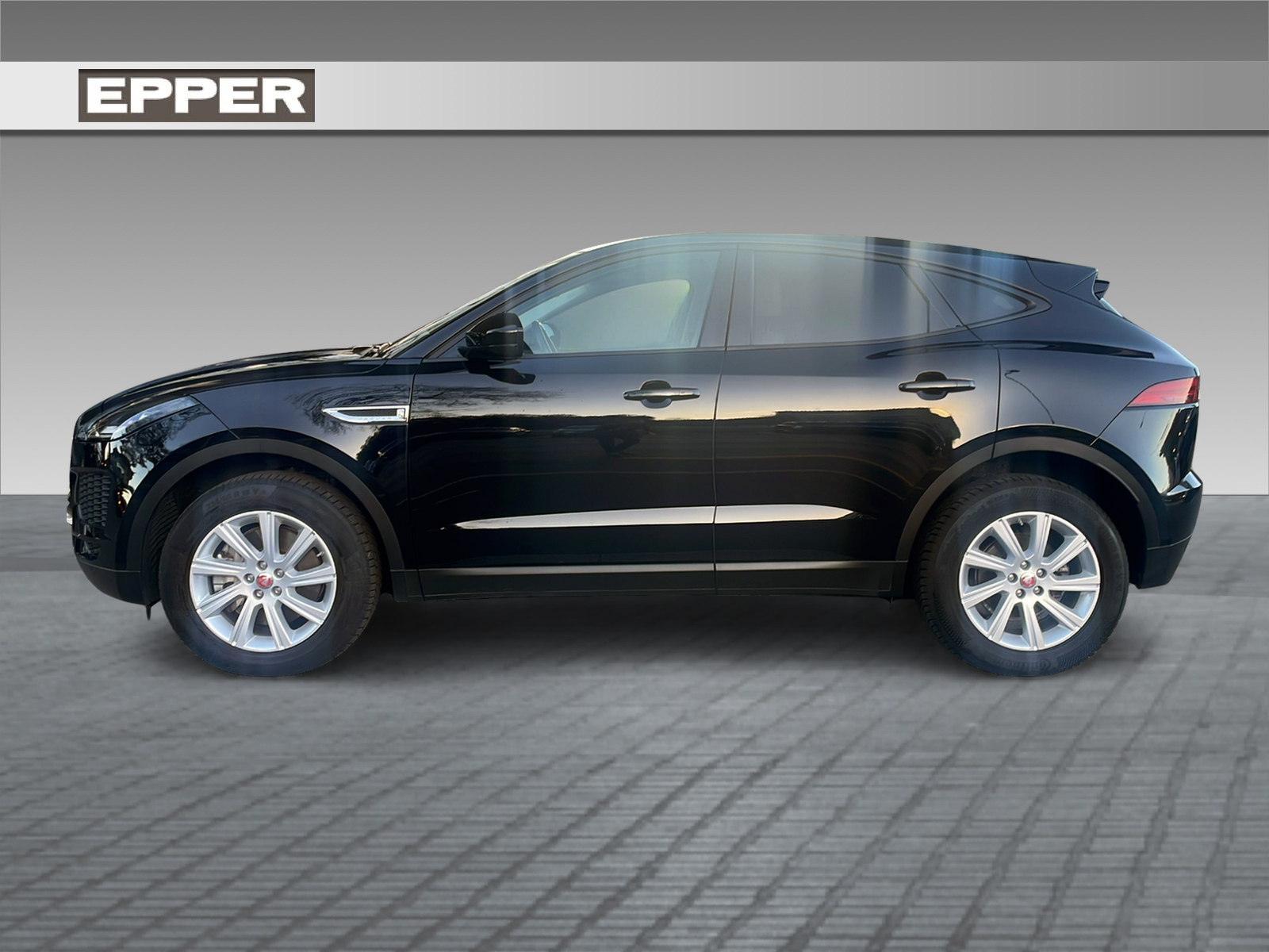 JAGUAR E-Pace 2.0 T 200 S AWD-image-1