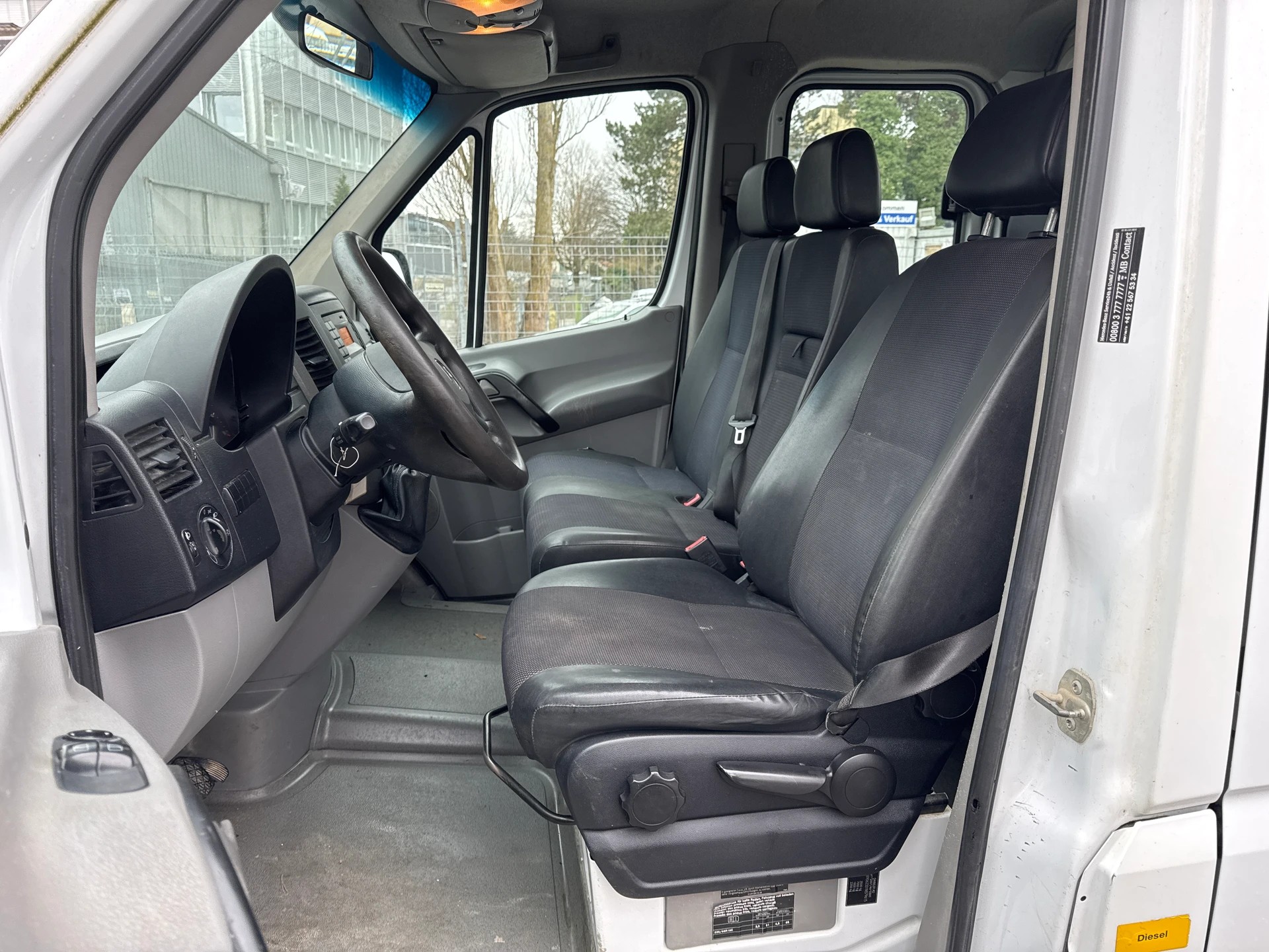 MERCEDES-BENZ Sprinter 316 CDI Standard * Doppelkabine * 07x Sitzplätze * Nutzlast 1300Kg * AHK 3500Kg * MFK 02.2023-image-3