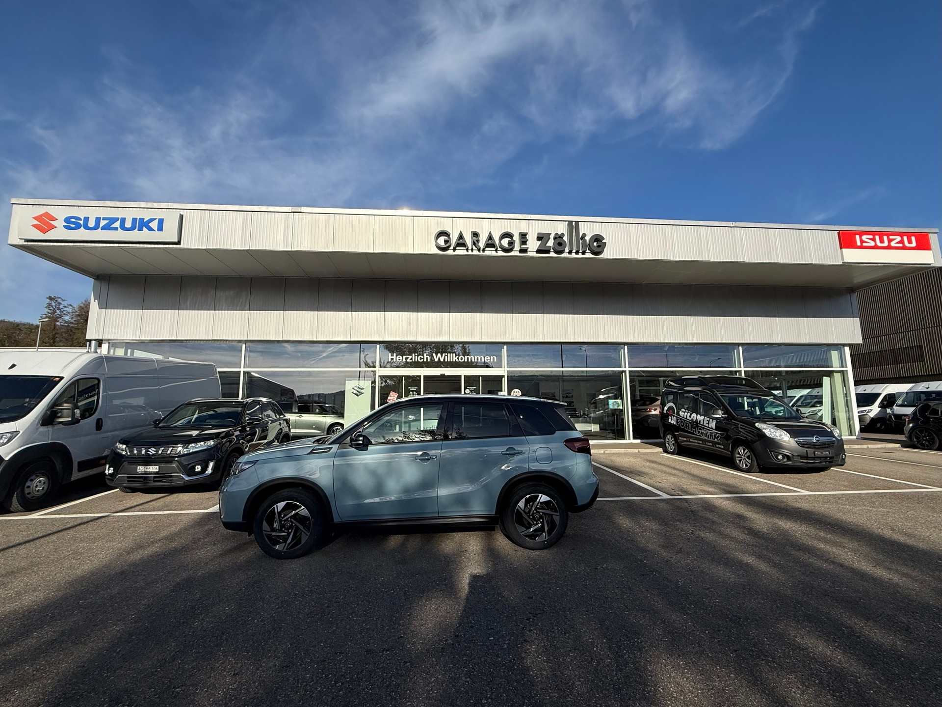 SUZUKI Vitara 1.4 Boosterjet Compact Top 4x4 Hybrid Automatic-image-4