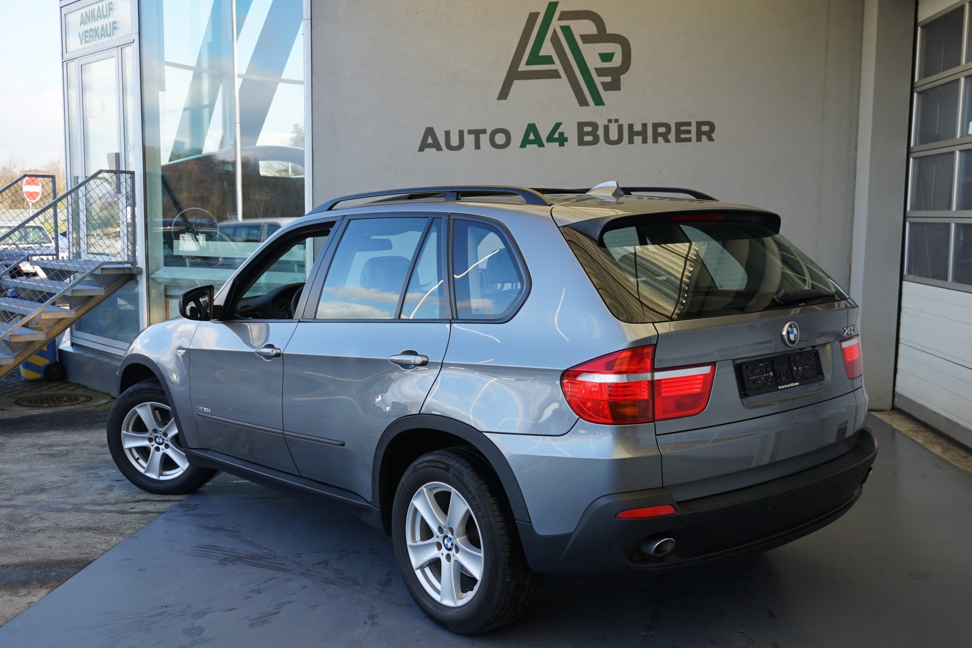 BMW X5 xDrive 30d (3.0d) 235PS mit lückenlosem BMW-Servicenachweis!-image-5