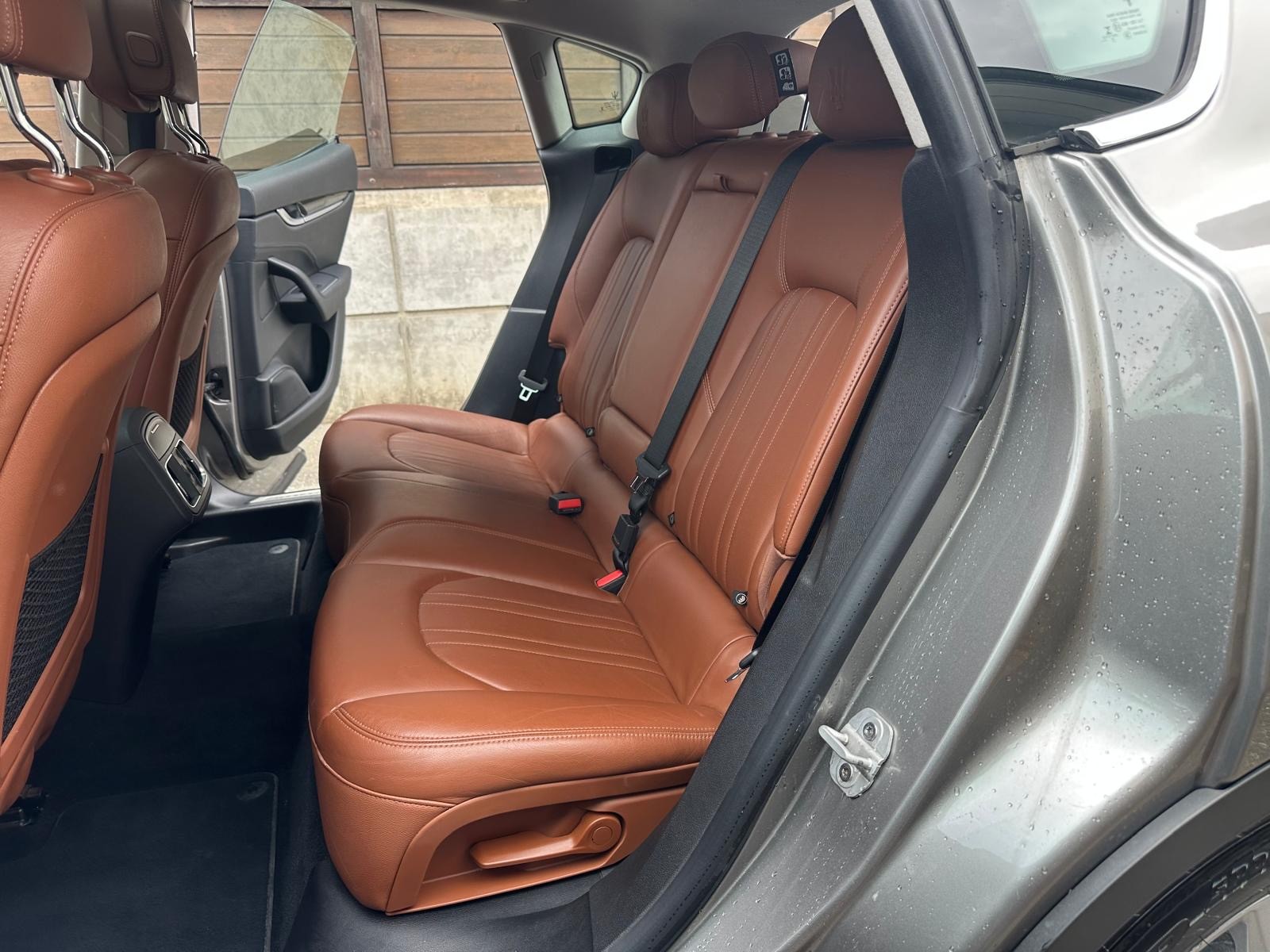 MASERATI Levante D 3.0 V6 Automatica-image-10