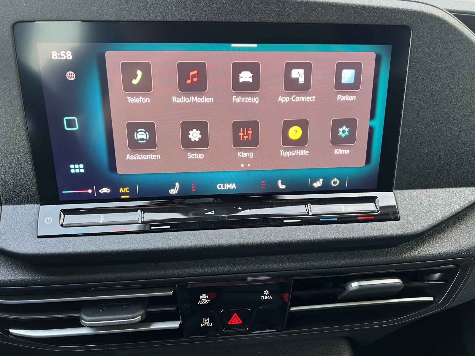 VW Caddy 1.5 TSI Life DSG-image-11