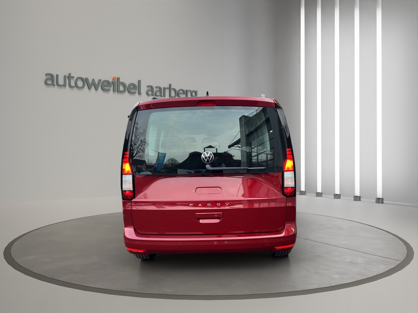VW Caddy 1.5 TSI Life DSG-showroom-element-2