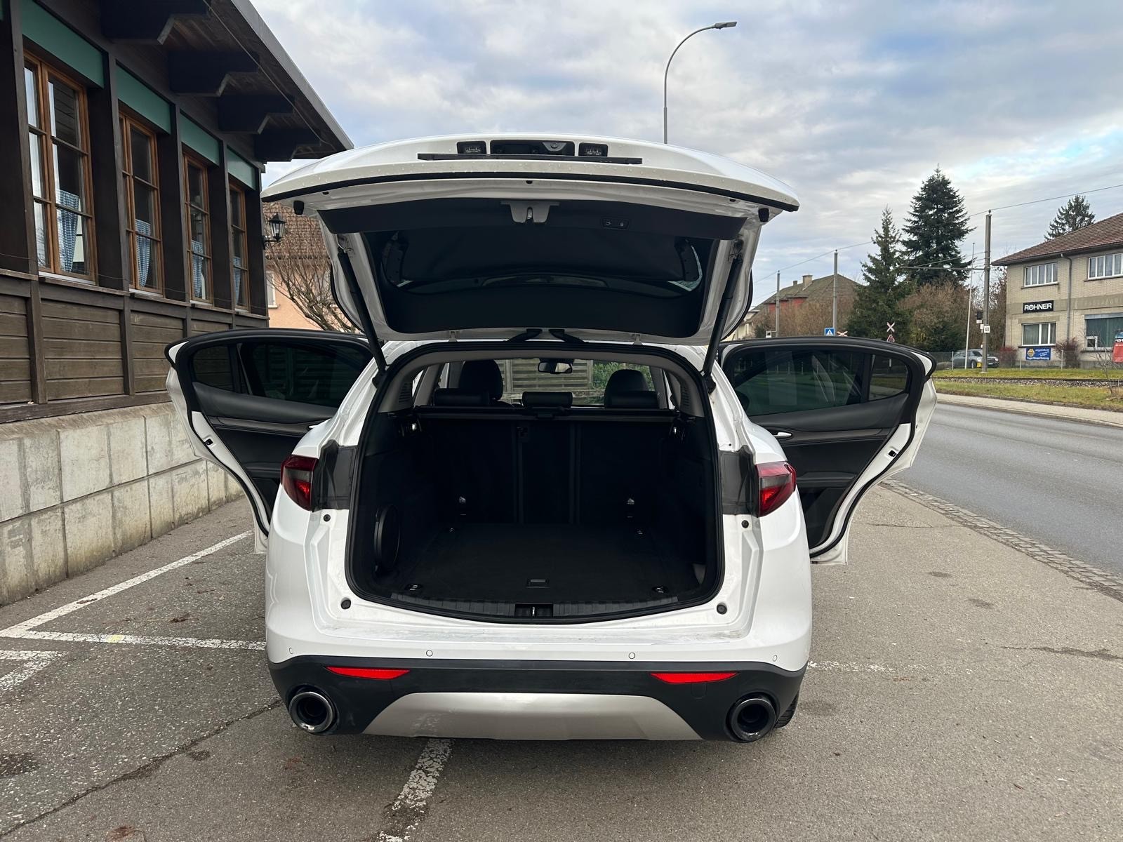 ALFA ROMEO Stelvio 2.0 Super Q4 Automatic-image-6