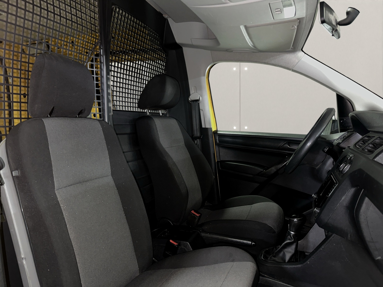 VW Caddy 2.0TDI 4Motion BMT ( 122PS )-image-10