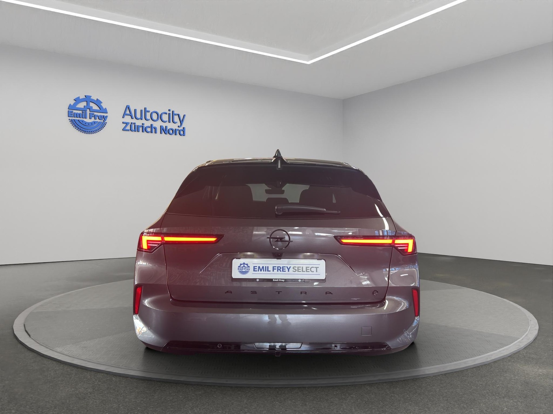 OPEL Astra-e Sports Tourer Swiss Plus-image-3
