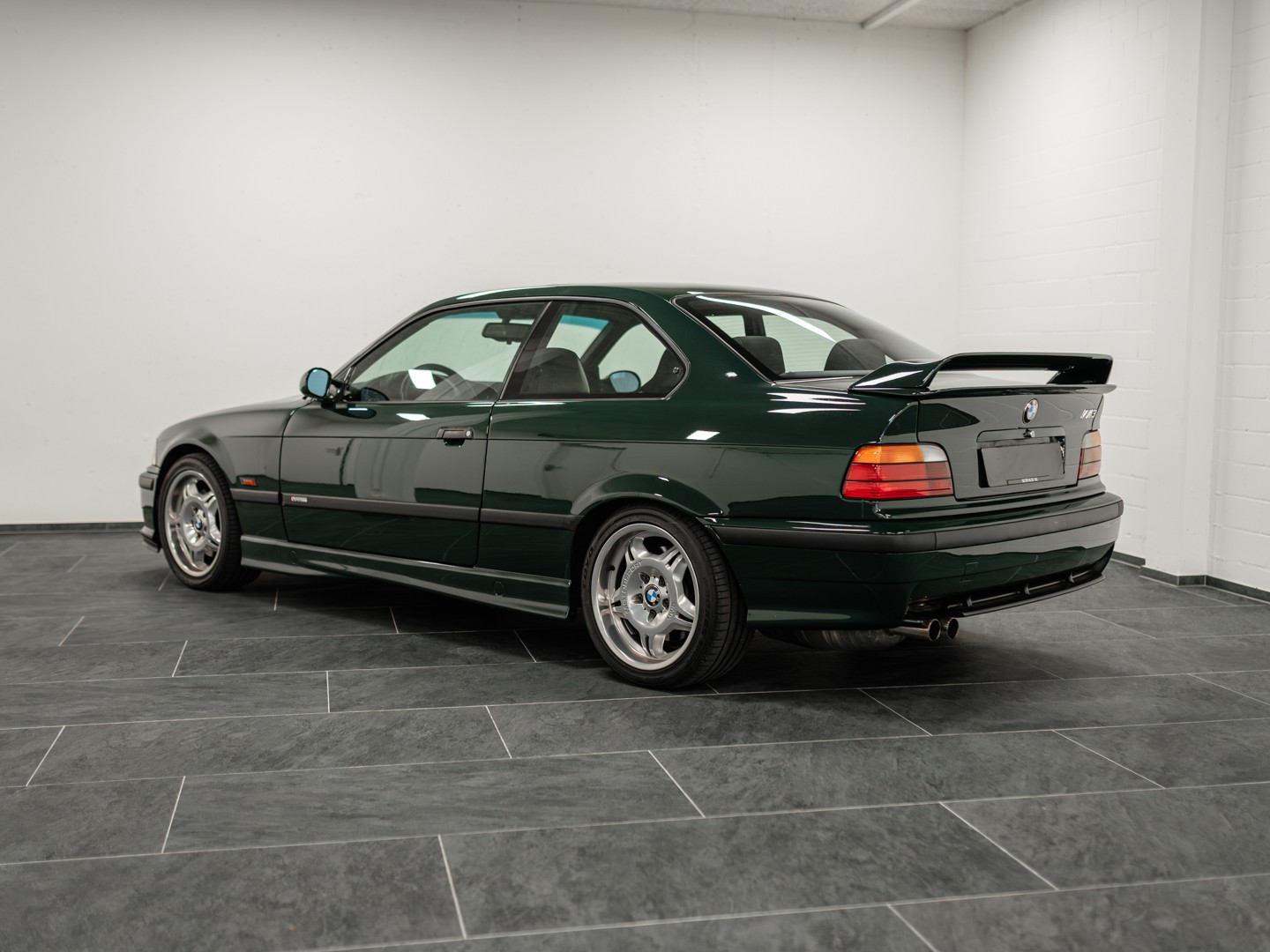 BMW M3 GT E36 Veteran-image-2