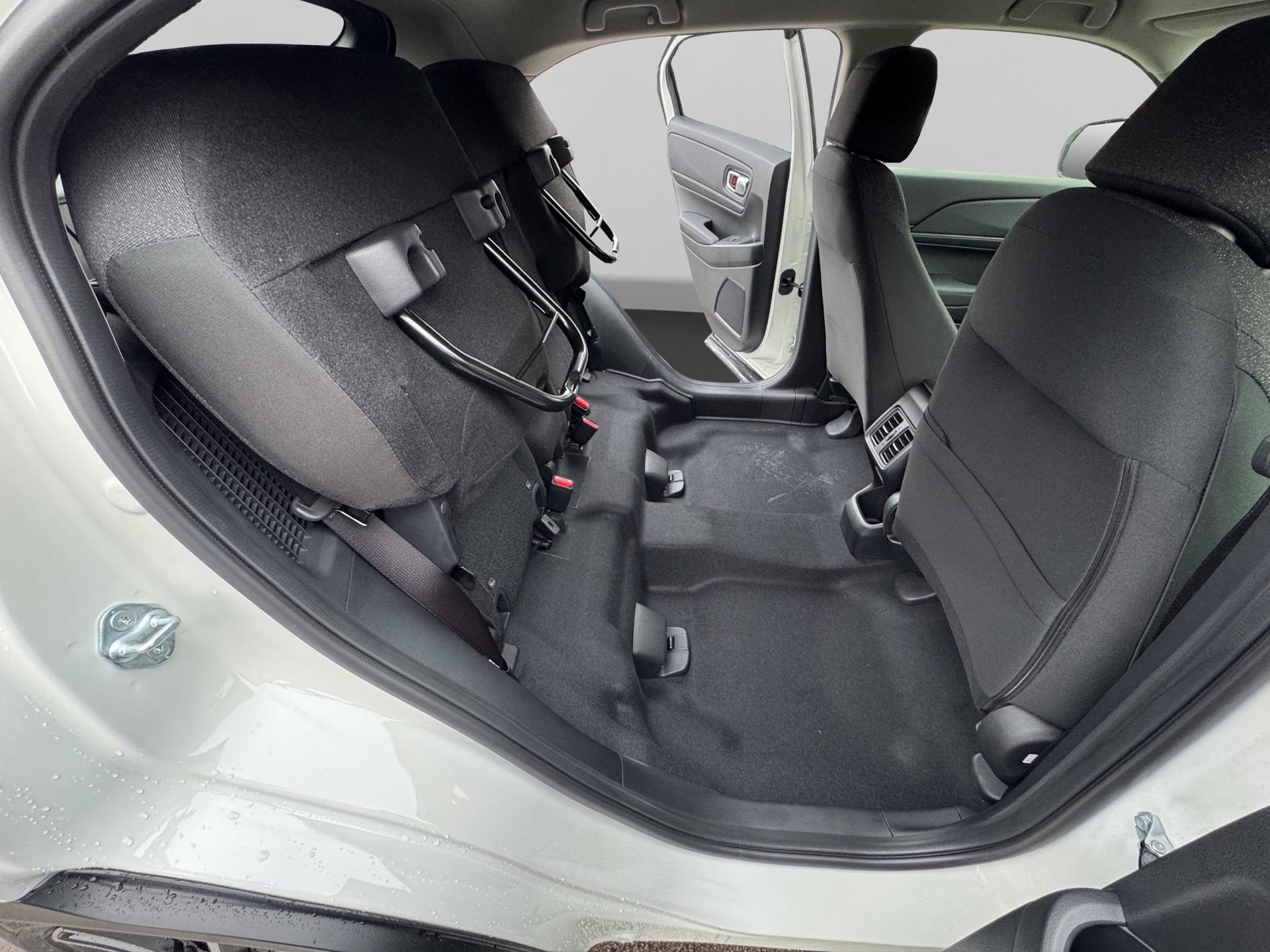HONDA HR-V 1.5 i-MMD Elegance-image-19
