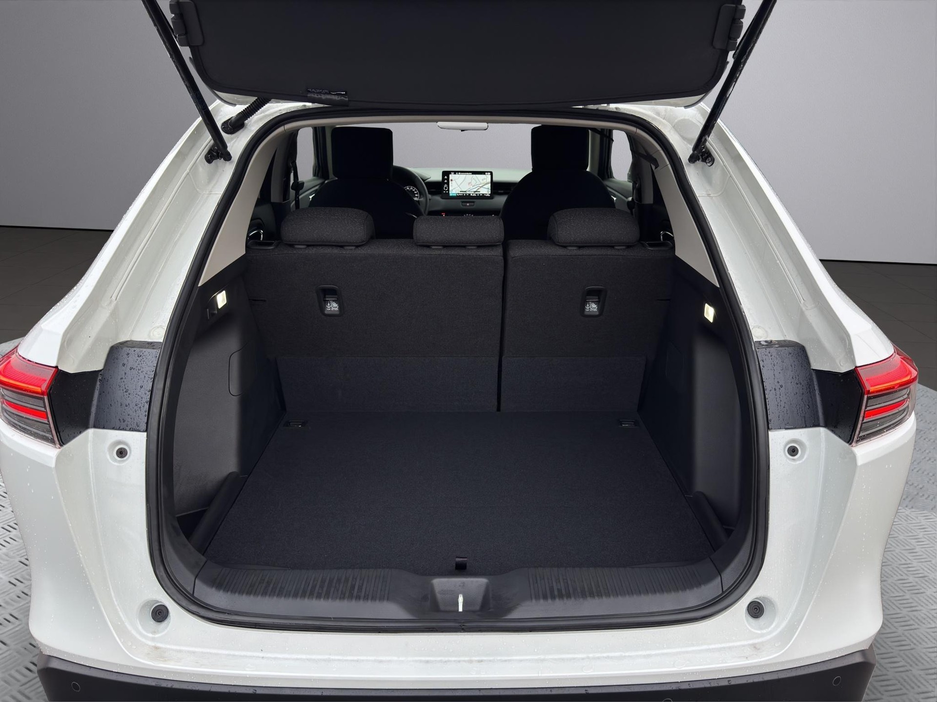 HONDA HR-V 1.5 i-MMD Elegance-image-13