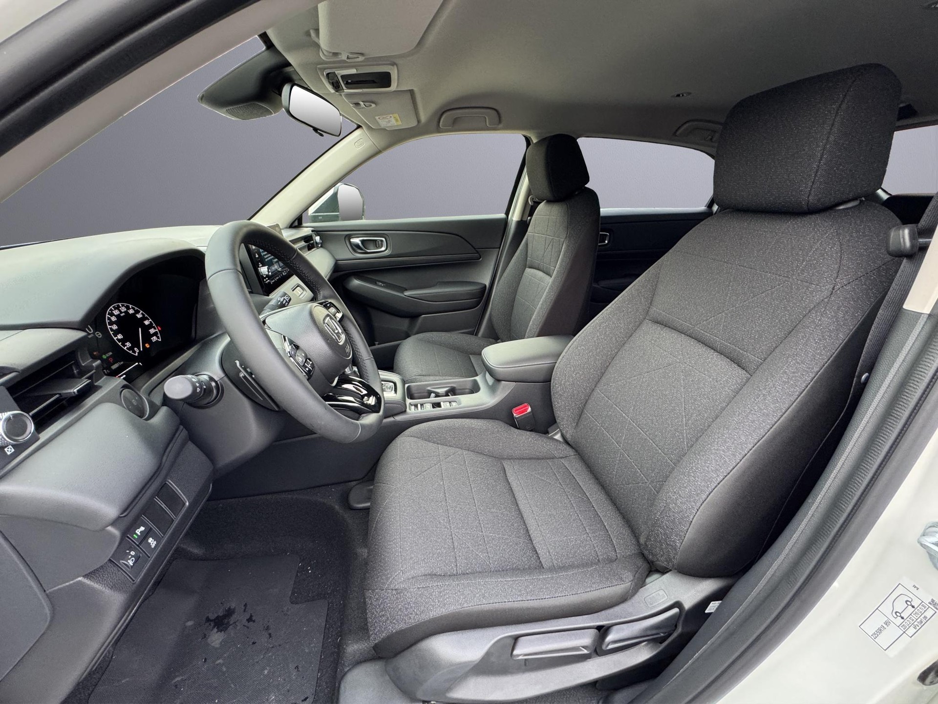 HONDA HR-V 1.5 i-MMD Elegance-image-16