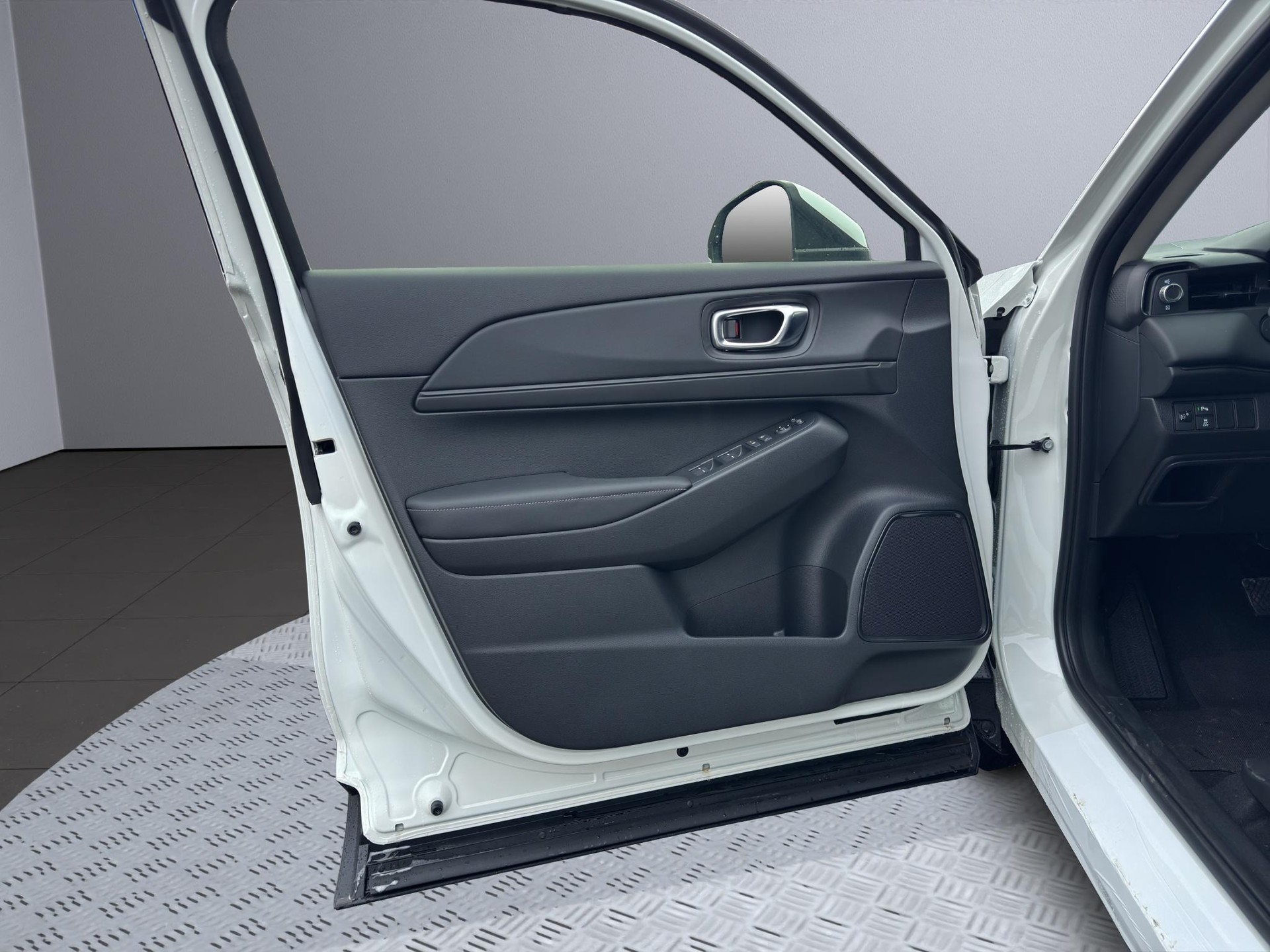 HONDA HR-V 1.5 i-MMD Elegance-image-21