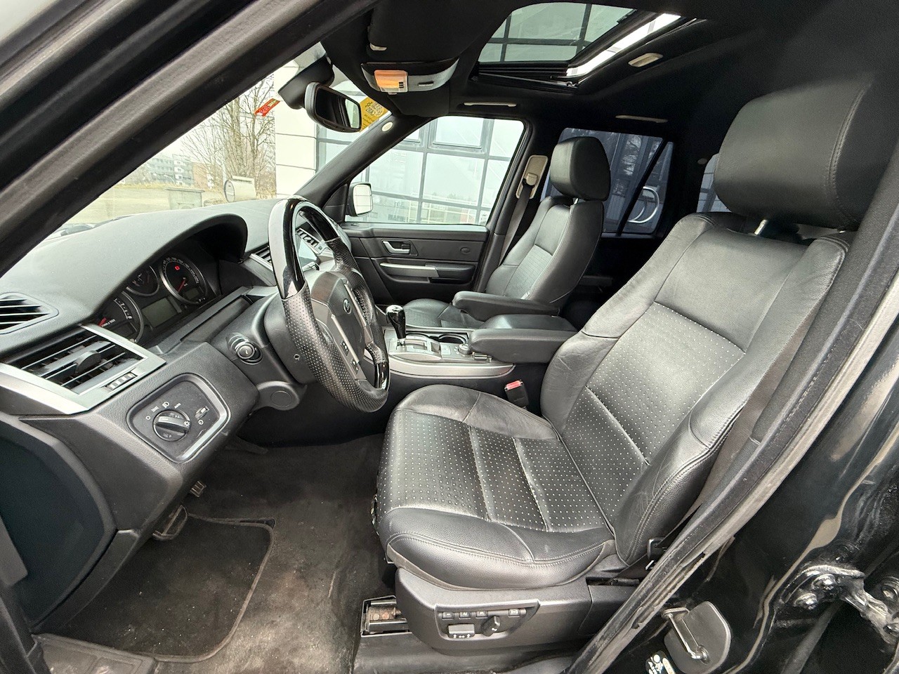 LAND ROVER Range Rover Sport 4.2 V8 SC Automatic-image-13