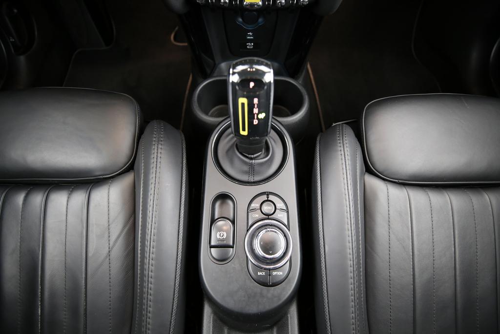 MINI F56 Cooper SE-image-7