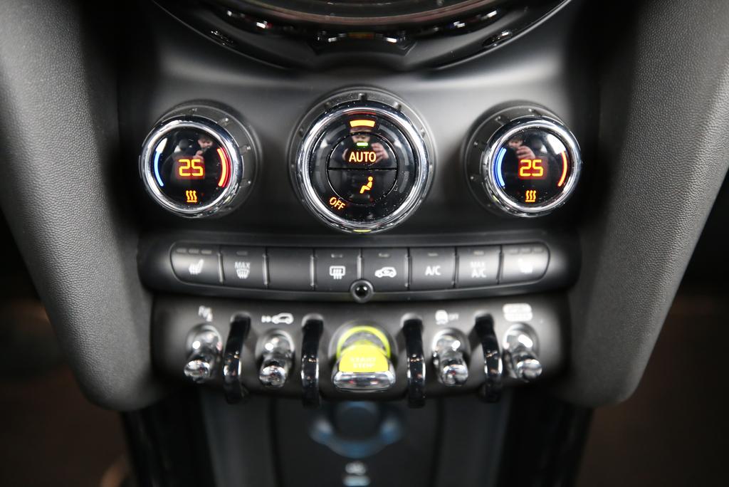 MINI F56 Cooper SE-image-6