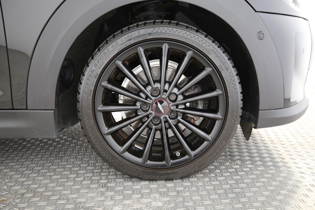 MINI F56 Cooper SE-image-11