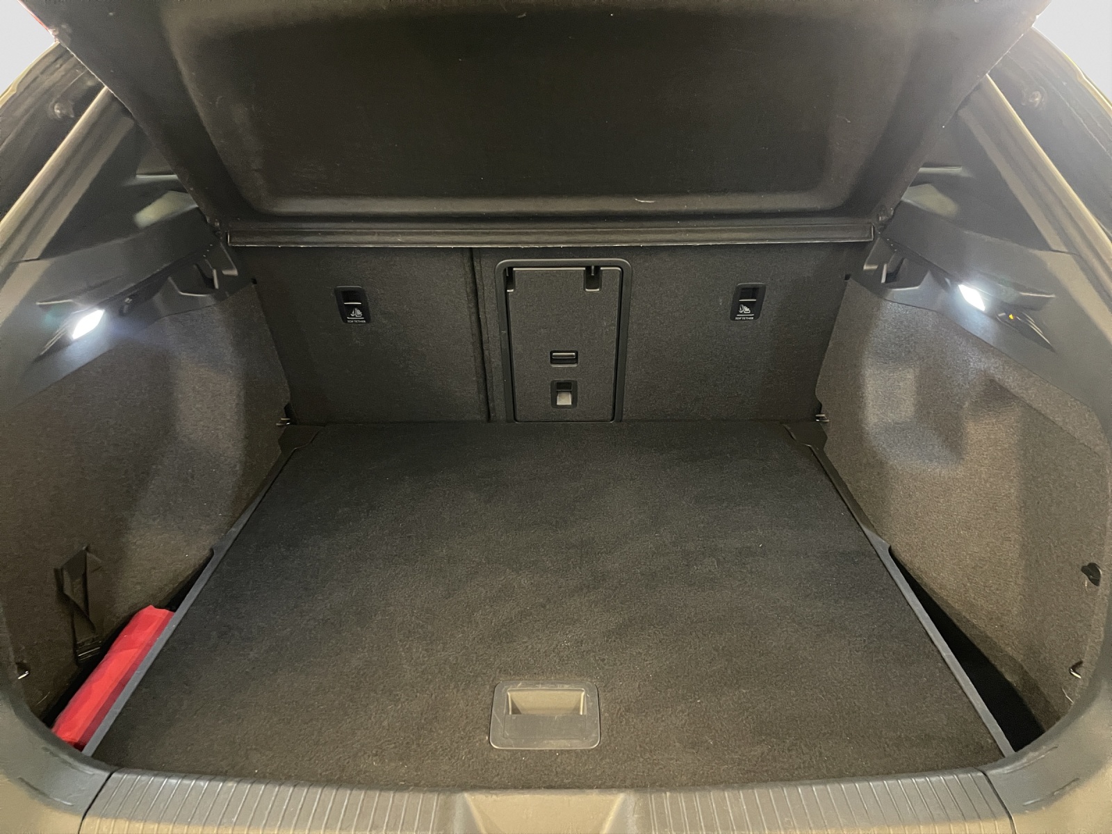 VW ID.4 Pro Performance 77 kWh-image-14