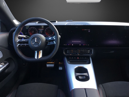 MERCEDES-BENZ CLA 200 8G-DCT 4Matic-image-7