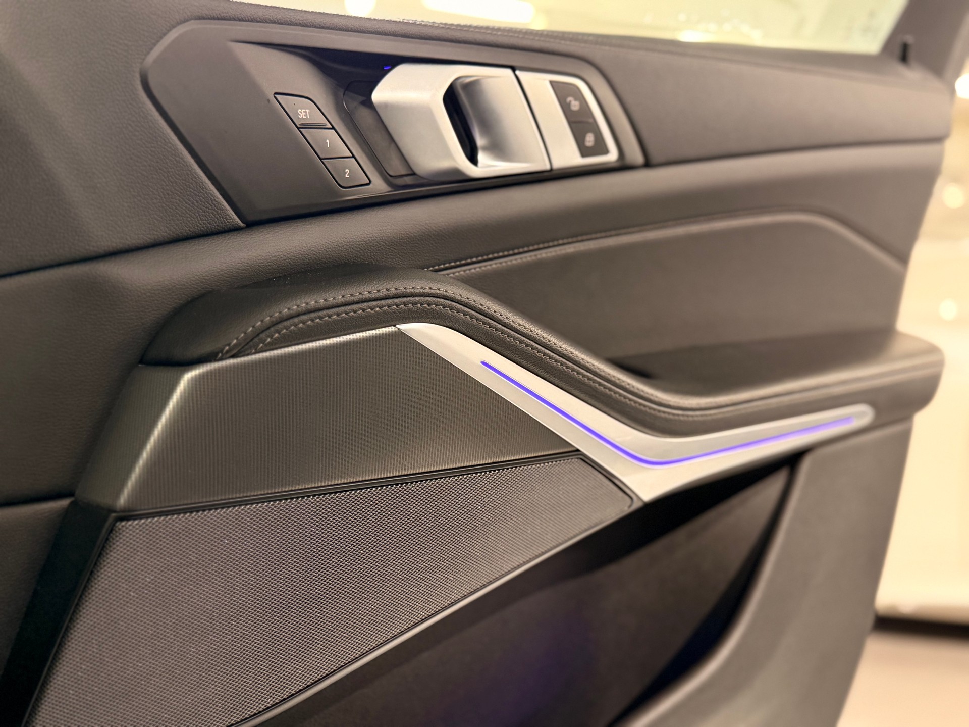 BMW X5 xDrive45e Colour Edition Steptronic-image-23