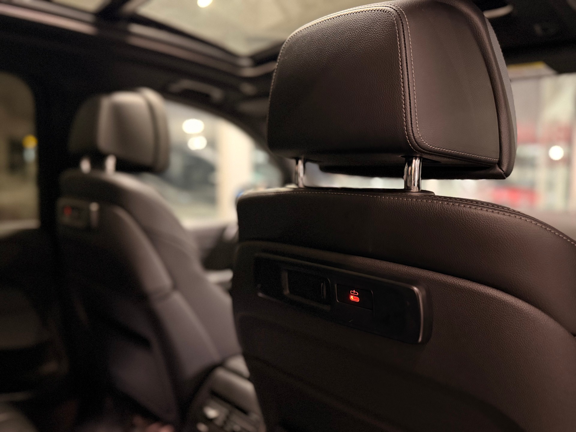 BMW X5 xDrive45e Colour Edition Steptronic-image-15
