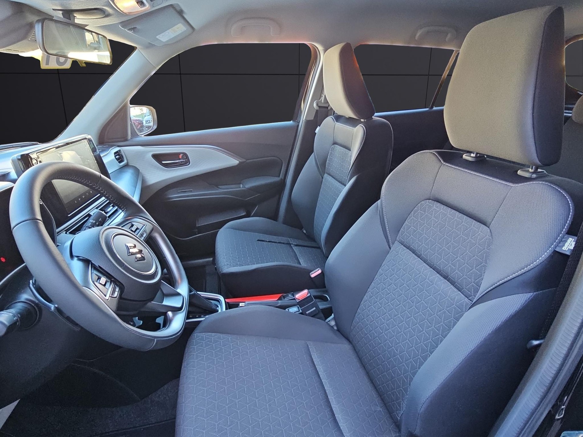 SUZUKI Swift 1.2 Compact Top Hybrid-image-9