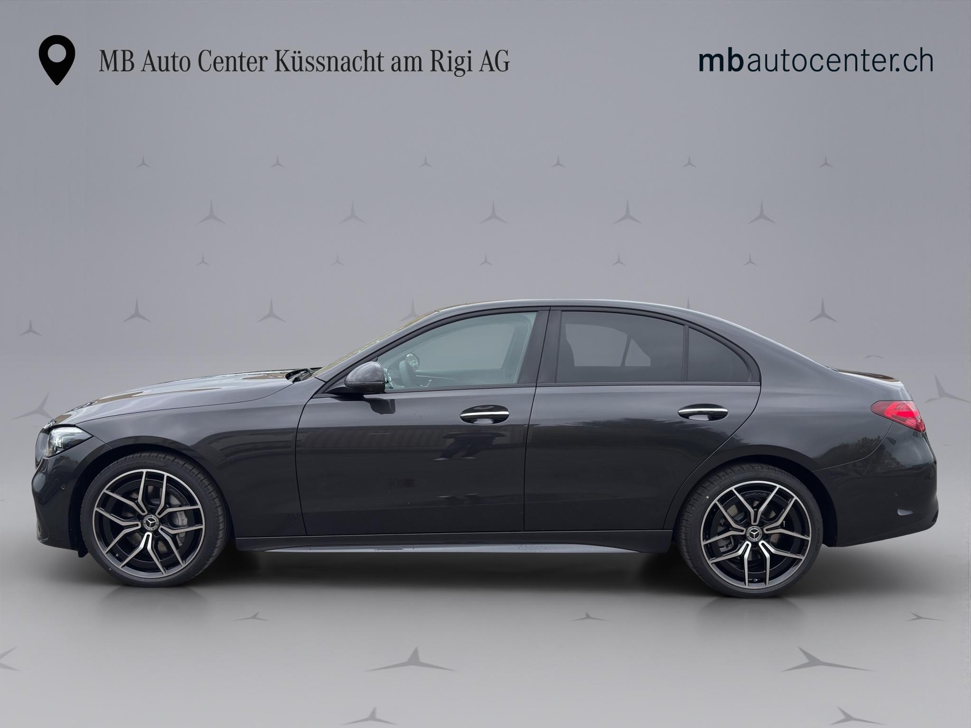 MERCEDES-BENZ C 220 d Swiss Star AMG Line 4matic-showroom-element-2