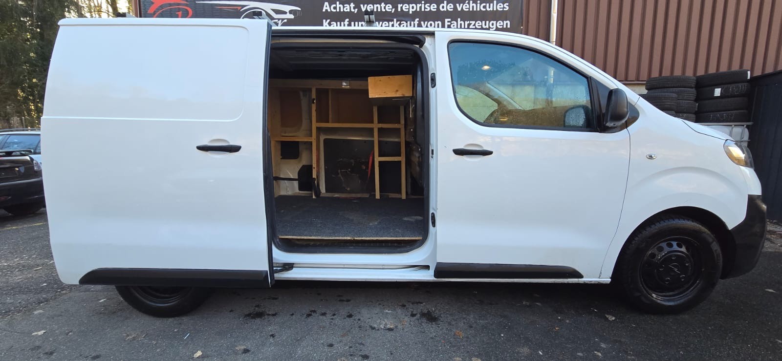 OPEL Vivaro Cargo 1.5 CDTI Essentia s/s DK fix M-image-2