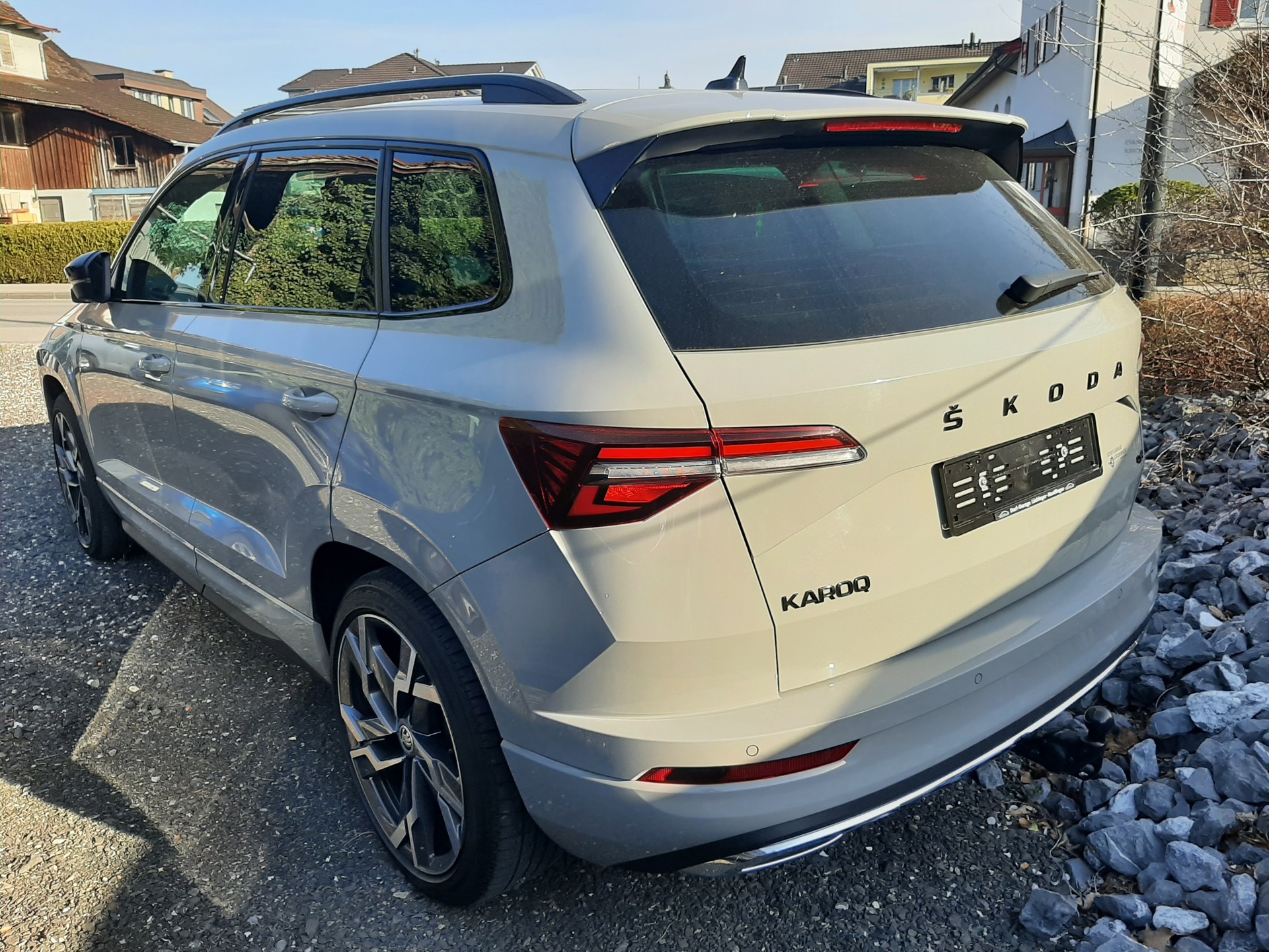 SKODA Karoq 2.0 TSI SportLine 4x4 DSG-image-3