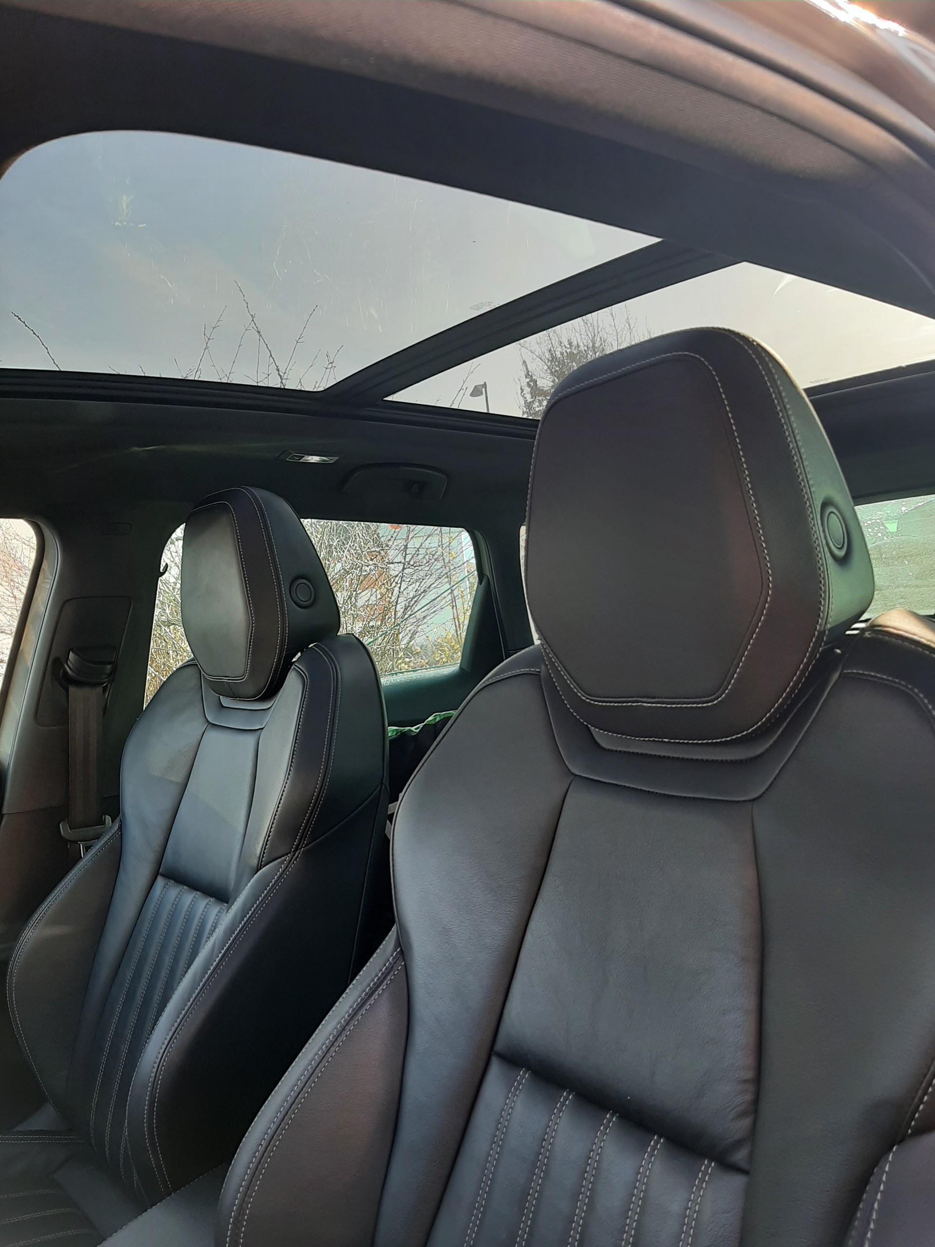 SKODA Karoq 2.0 TSI SportLine 4x4 DSG-image-7