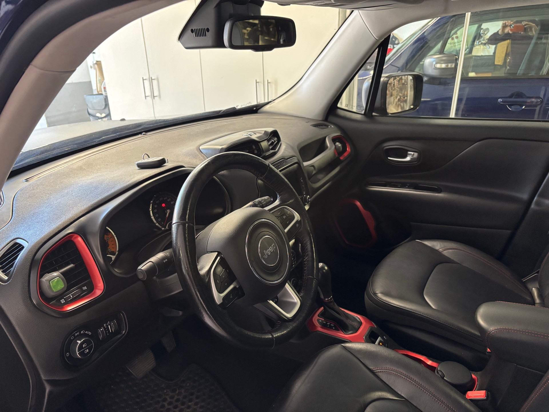 JEEP Renegade 2.0 CRD Trailhawk AWD + Low Range 9ATX-image-2