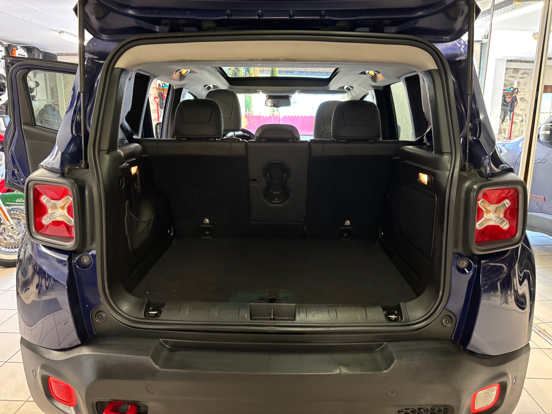 JEEP Renegade 2.0 CRD Trailhawk AWD + Low Range 9ATX-image-5