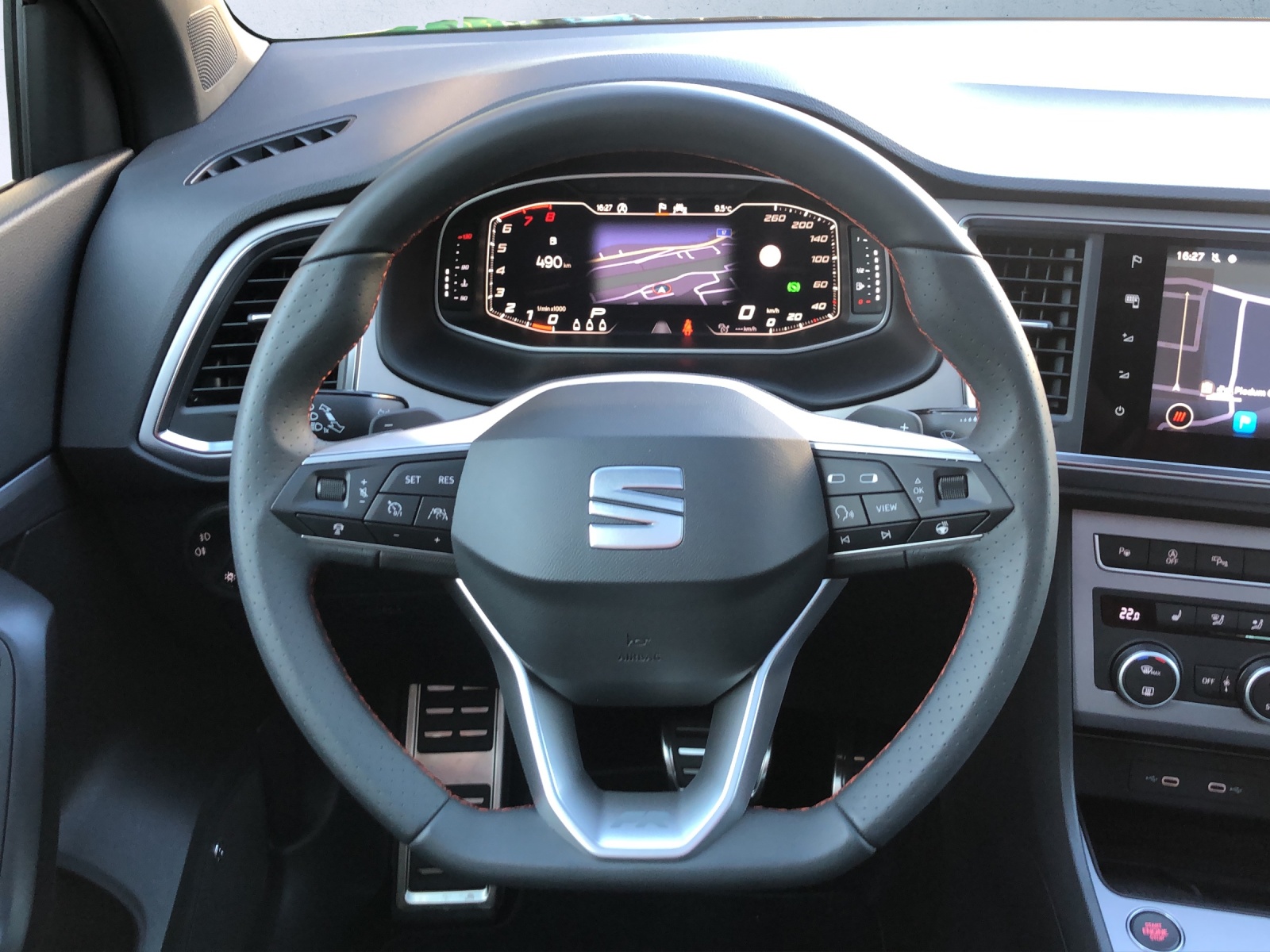 SEAT Ateca 2.0 TSI Hola FR 4Drive*PANORAMADACH*-image-7