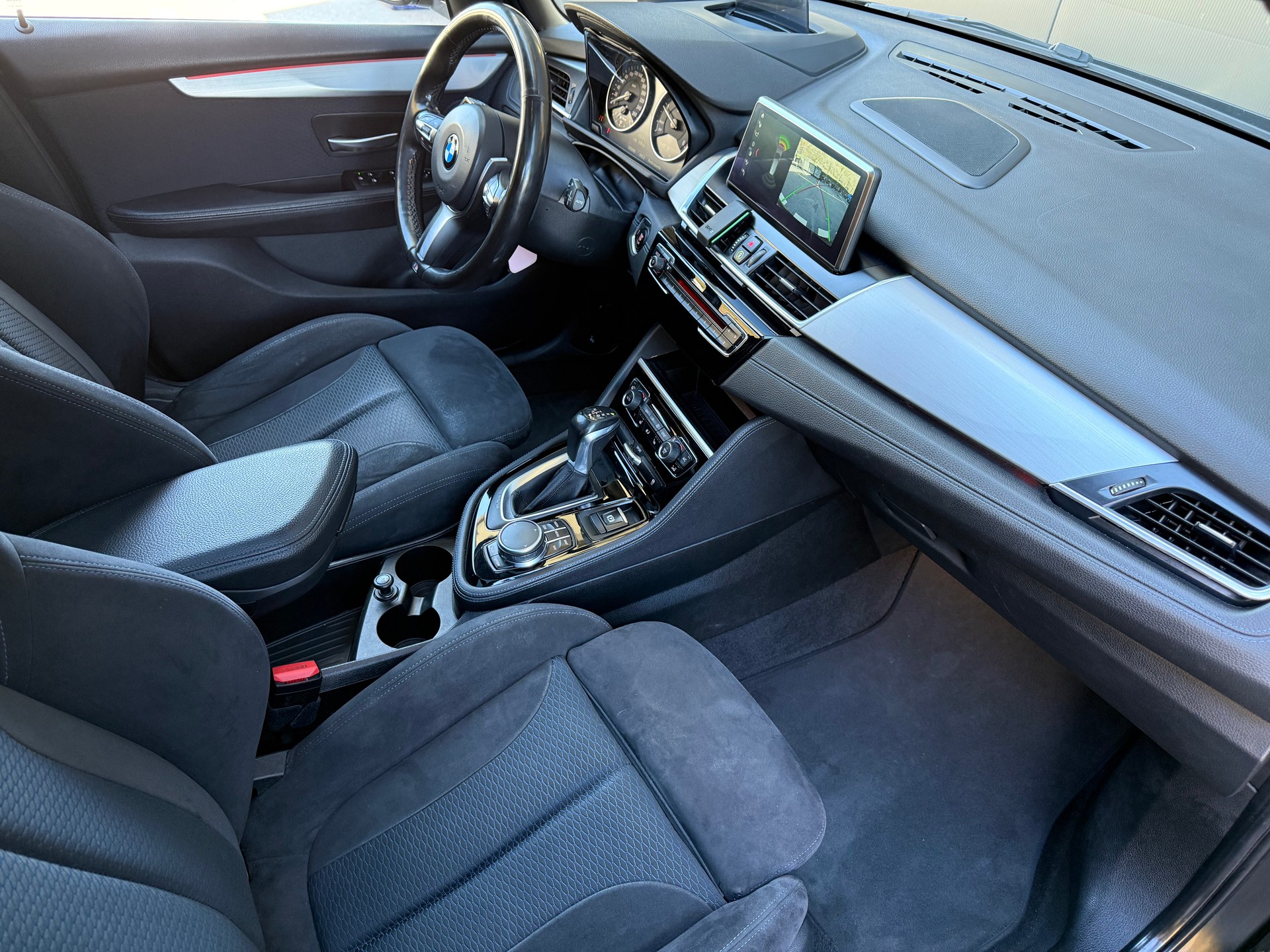 BMW 220d xDrive Gran Tourer M Sport Steptronic-image-17