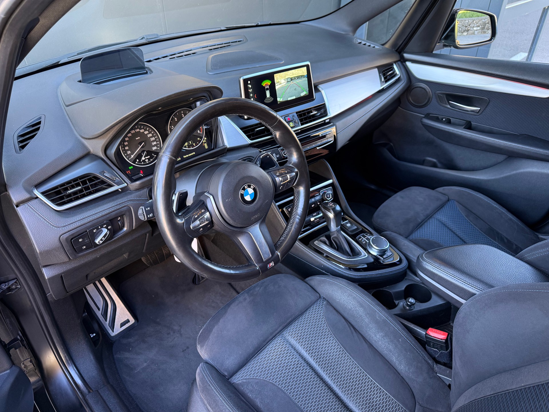 BMW 220d xDrive Gran Tourer M Sport Steptronic-image-6