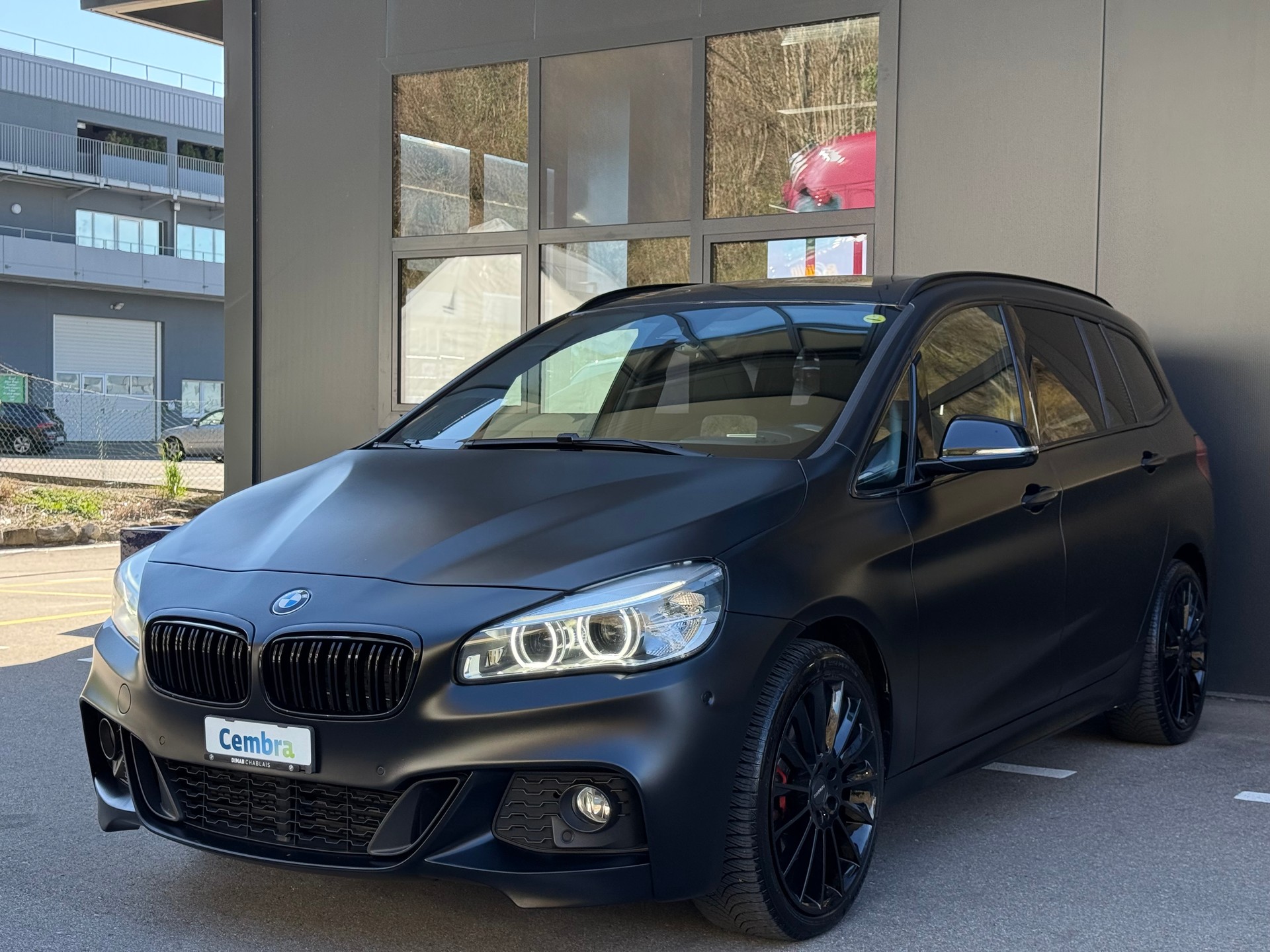 BMW 220d xDrive Gran Tourer M Sport Steptronic-showroom-element-1