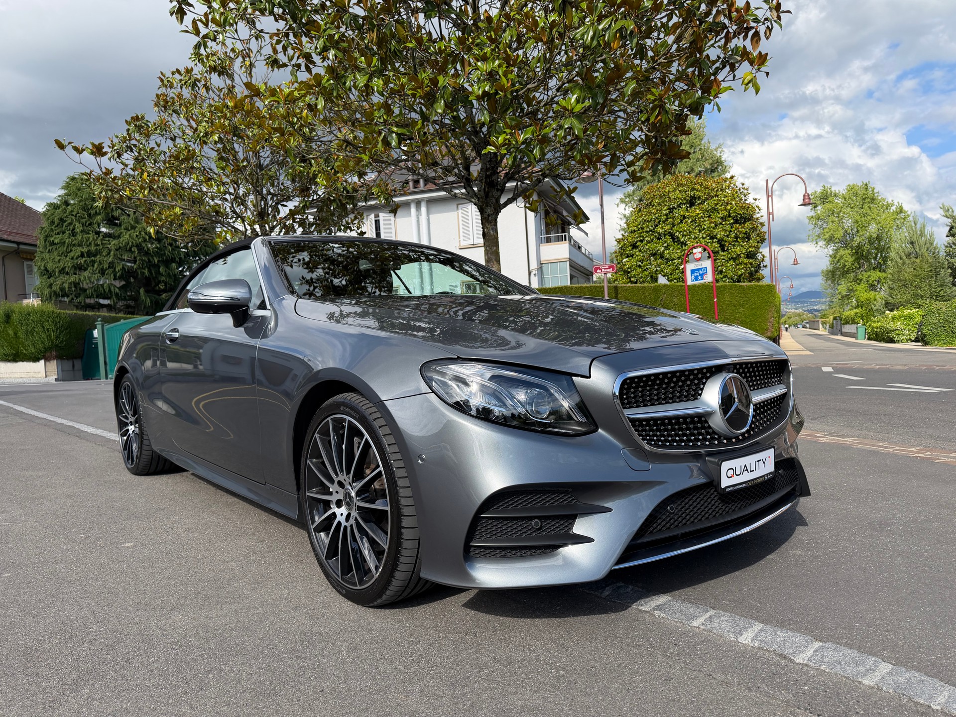 MERCEDES-BENZ E 350 Cabriolet AMG Line 9G-Tronic-image-1
