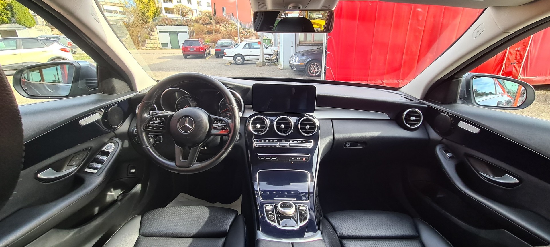 MERCEDES-BENZ C 200 Swiss Star 4M 9G-Tronic-image-18