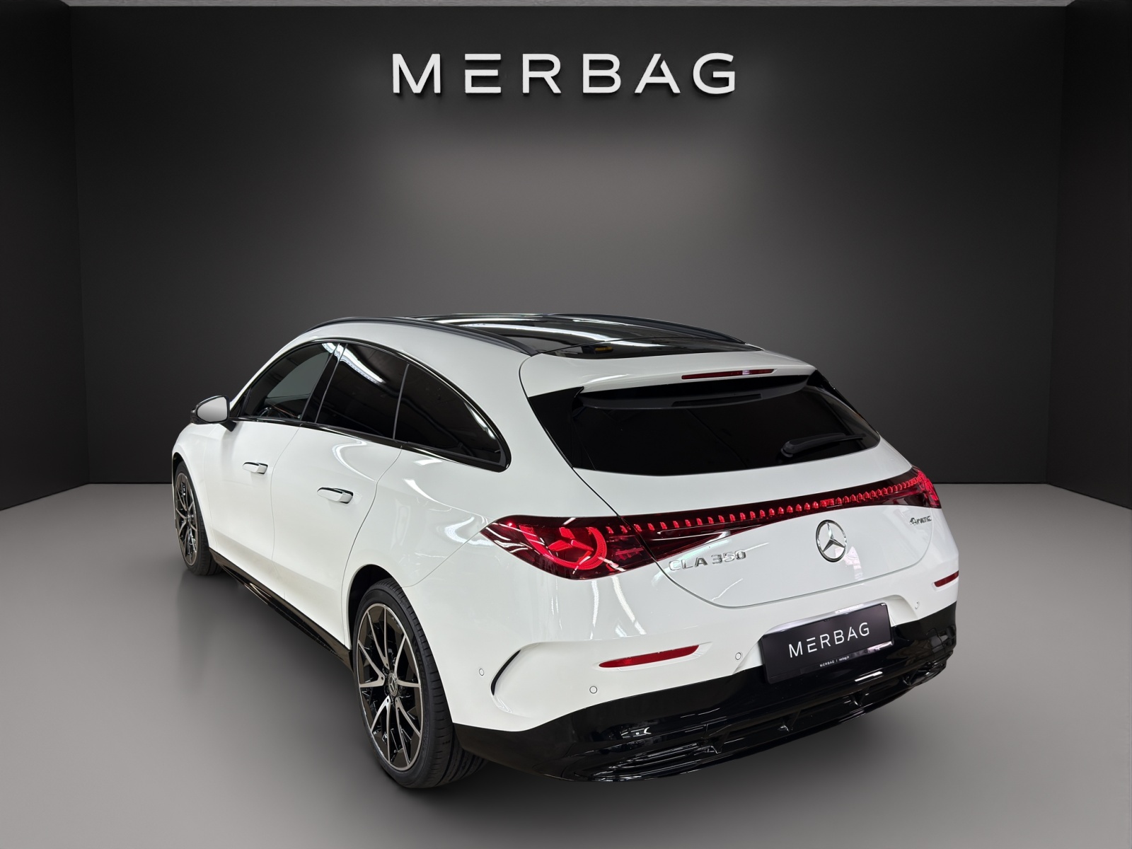 MERCEDES-BENZ CLA 350 4MATIC Shooting Brake with EQ Technology-image-2