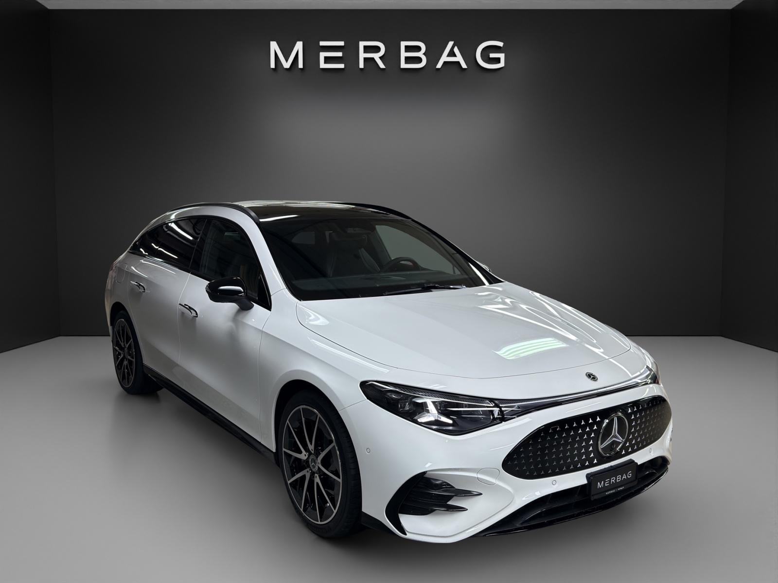 MERCEDES-BENZ CLA 350 4MATIC Shooting Brake with EQ Technology-image-5