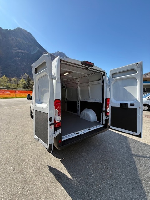 PEUGEOT Boxer 2.2 HDI 435 L2-image-14
